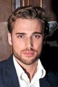 Dustin Milligan